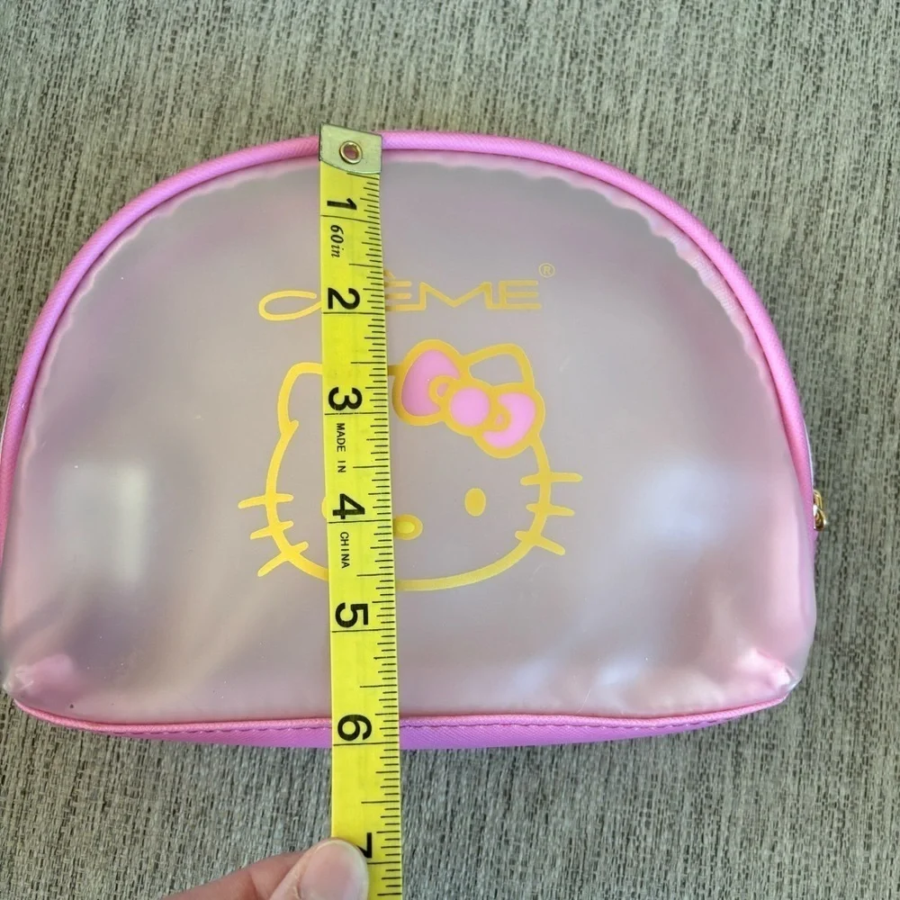 Hello Kitty Cremé Makeup‎ Bag